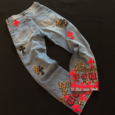 新款潮牌重工拼皮豹纹十字架美式洗水做旧牛仔裤男款宽松直筒长裤