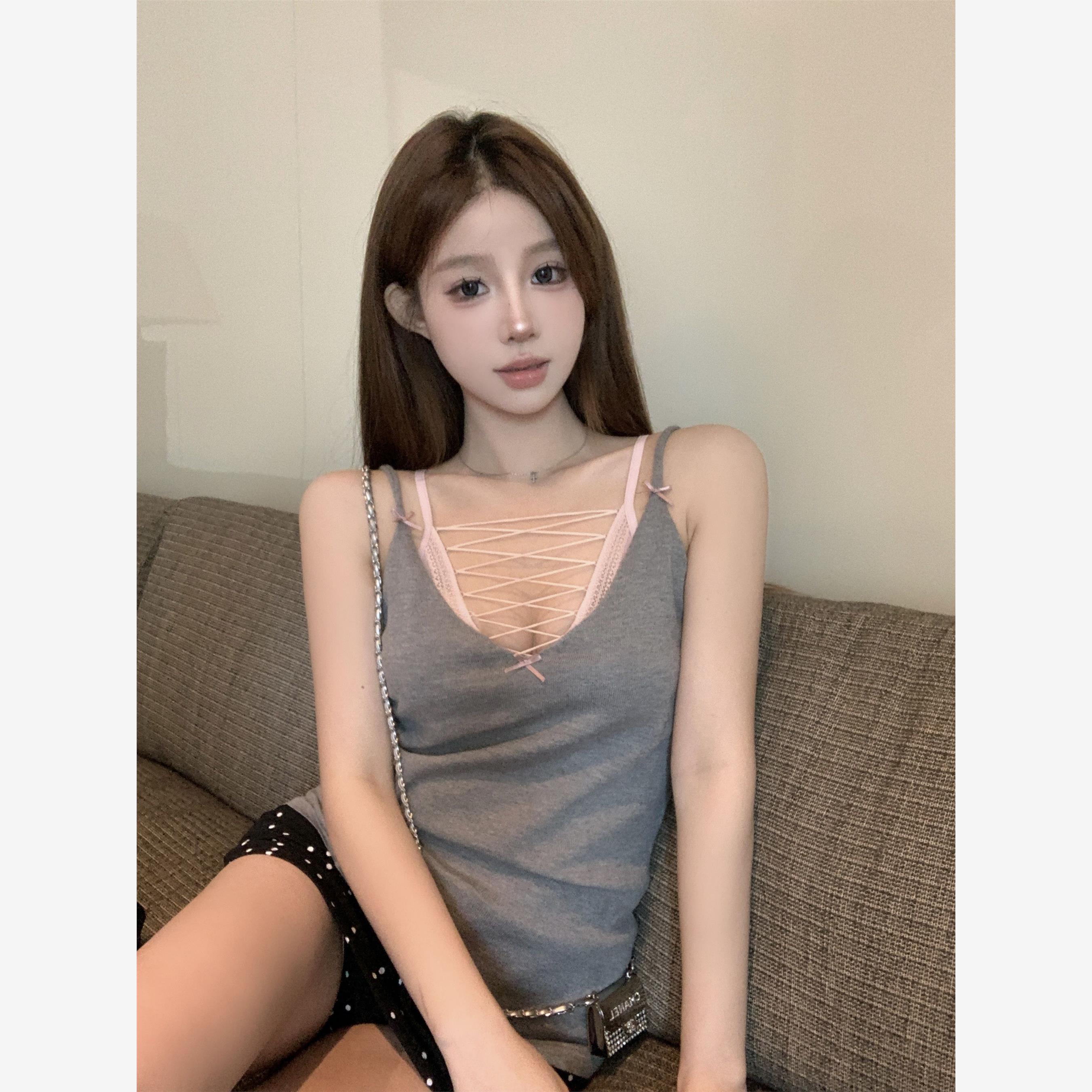 又甜又辣套装女灰色蝴蝶结叠穿背心女夏季新款内搭吊带上衣两件套