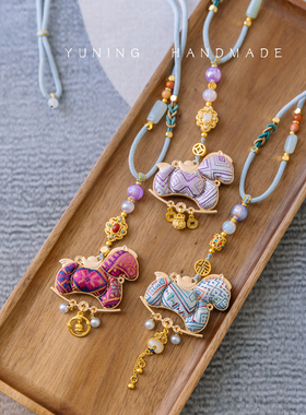 广西壮锦双面立体摇摇马上有钱项链毛衣链伴手礼物纪念品女生