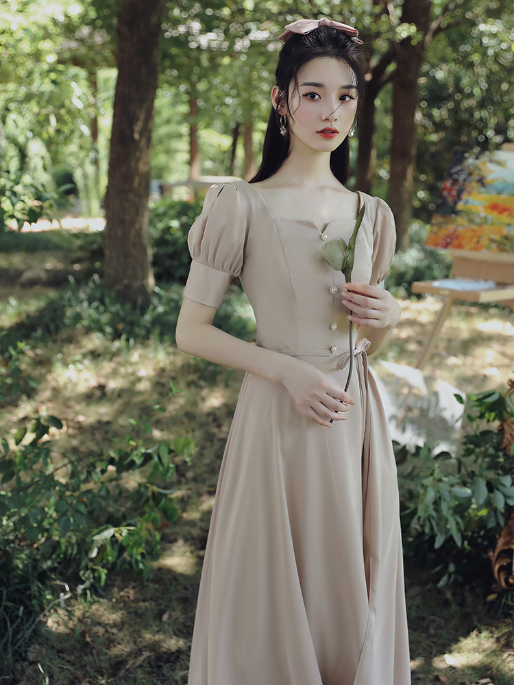 法式伴娘服平时可穿2020新款姐妹服伴娘团简约大气婚礼礼服连衣裙