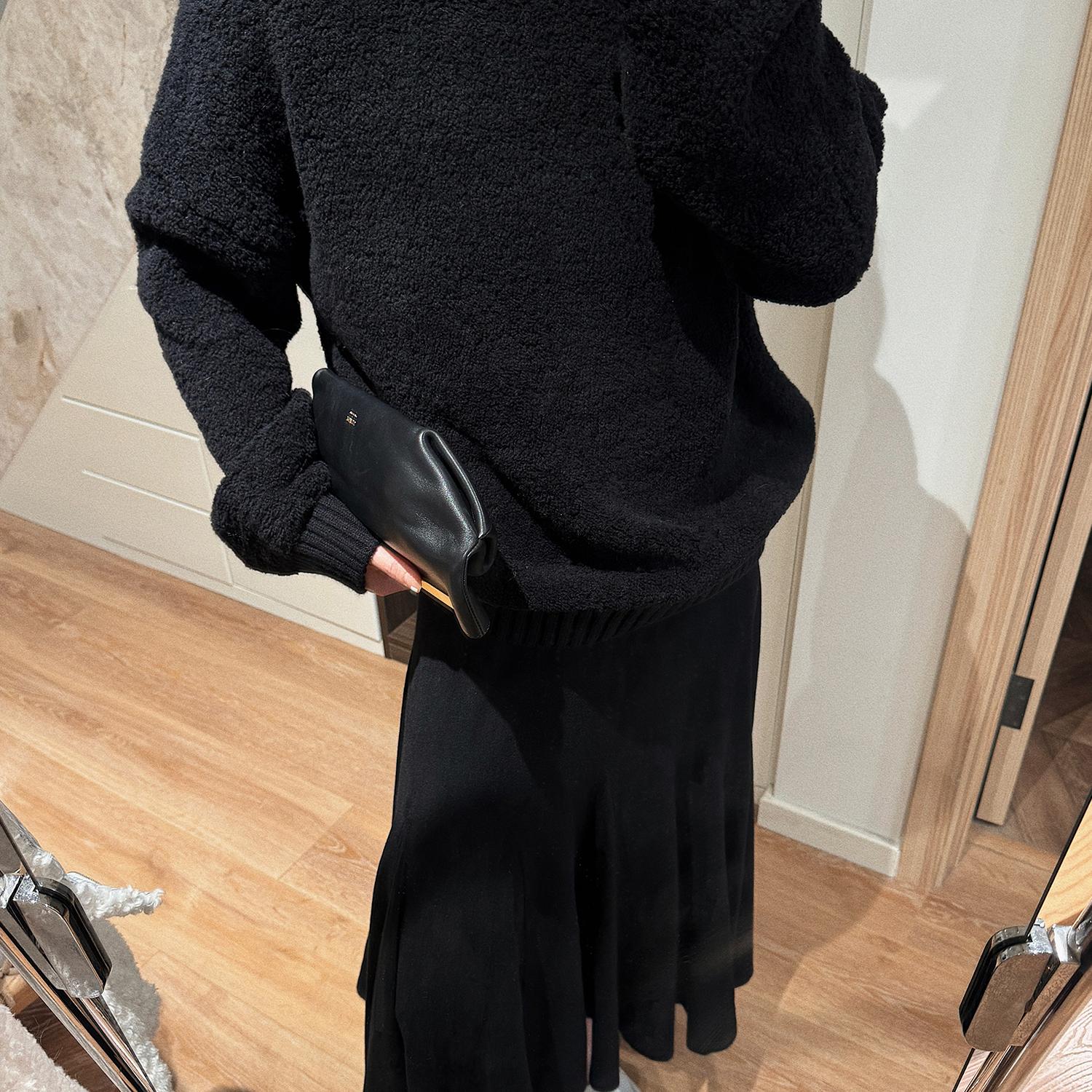 慵懒宽松极简全羊毛廓形圆领毛衣