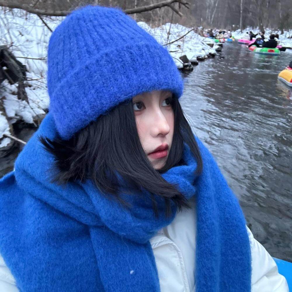 克莱因蓝色羊毛针织毛线帽女2024秋冬季新款冷帽大头围保暖护耳帽