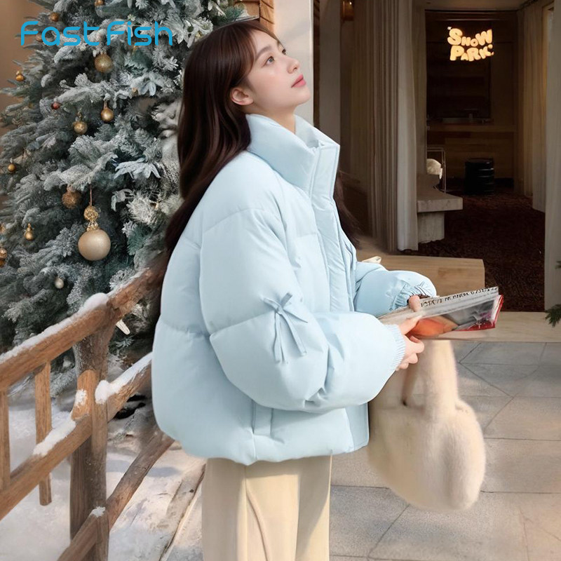 快鱼蝴蝶结蓝色立领羽绒服女款2025年冬季新款短款外套保暖面包服,女装/女士精品,羽绒服,淘宝优惠券,粉丝福利购,淘宝优惠卷