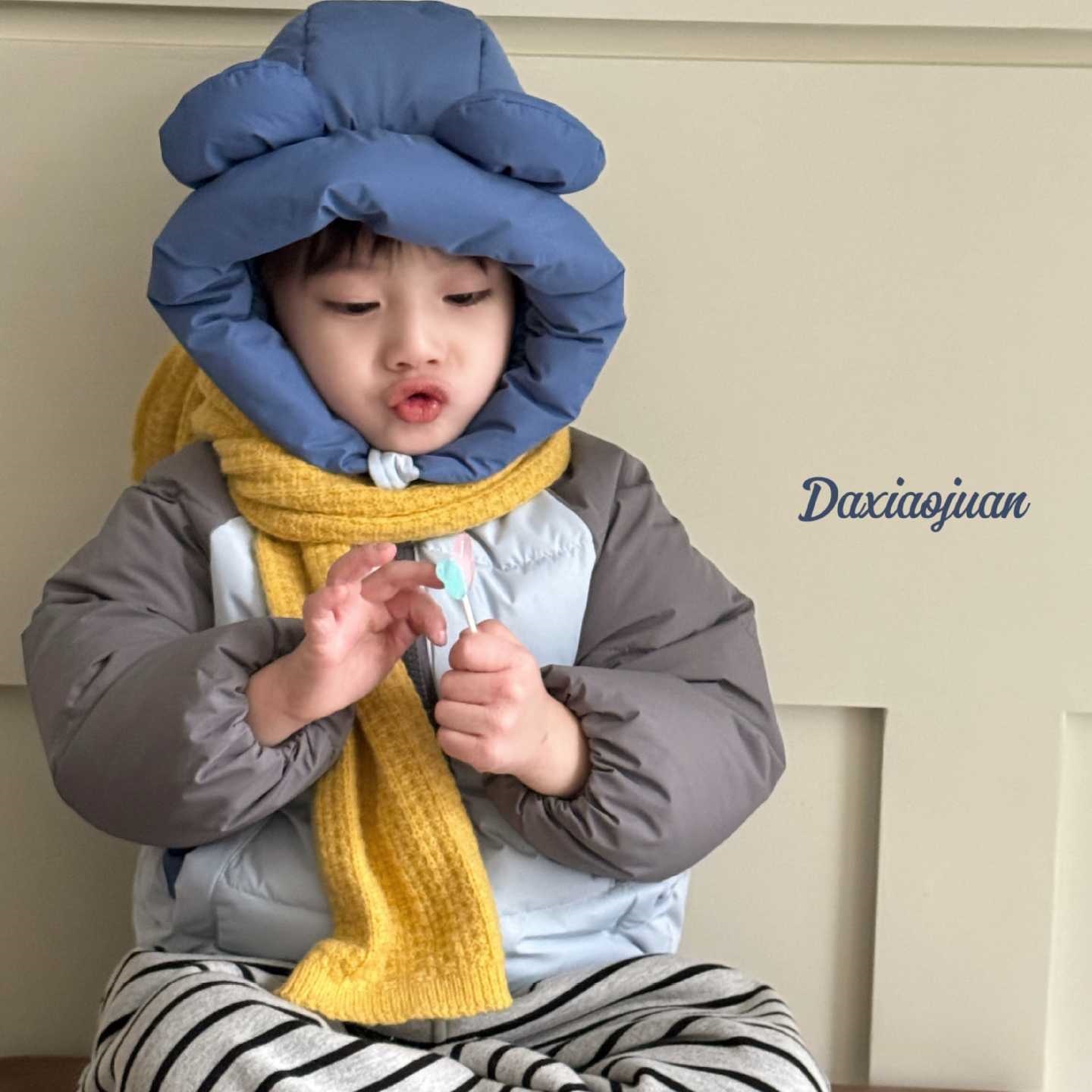 大小卷 秋冬季新款卡通可爱小熊儿童拼色白鸭绒羽绒服保暖90绒潮