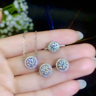 镶嵌莫桑钻银空托生日礼物