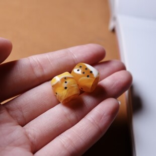 藏式黄色料器骰子散珠蜜蜡平替配珠文玩纯手工DIY念珠手串顶珠