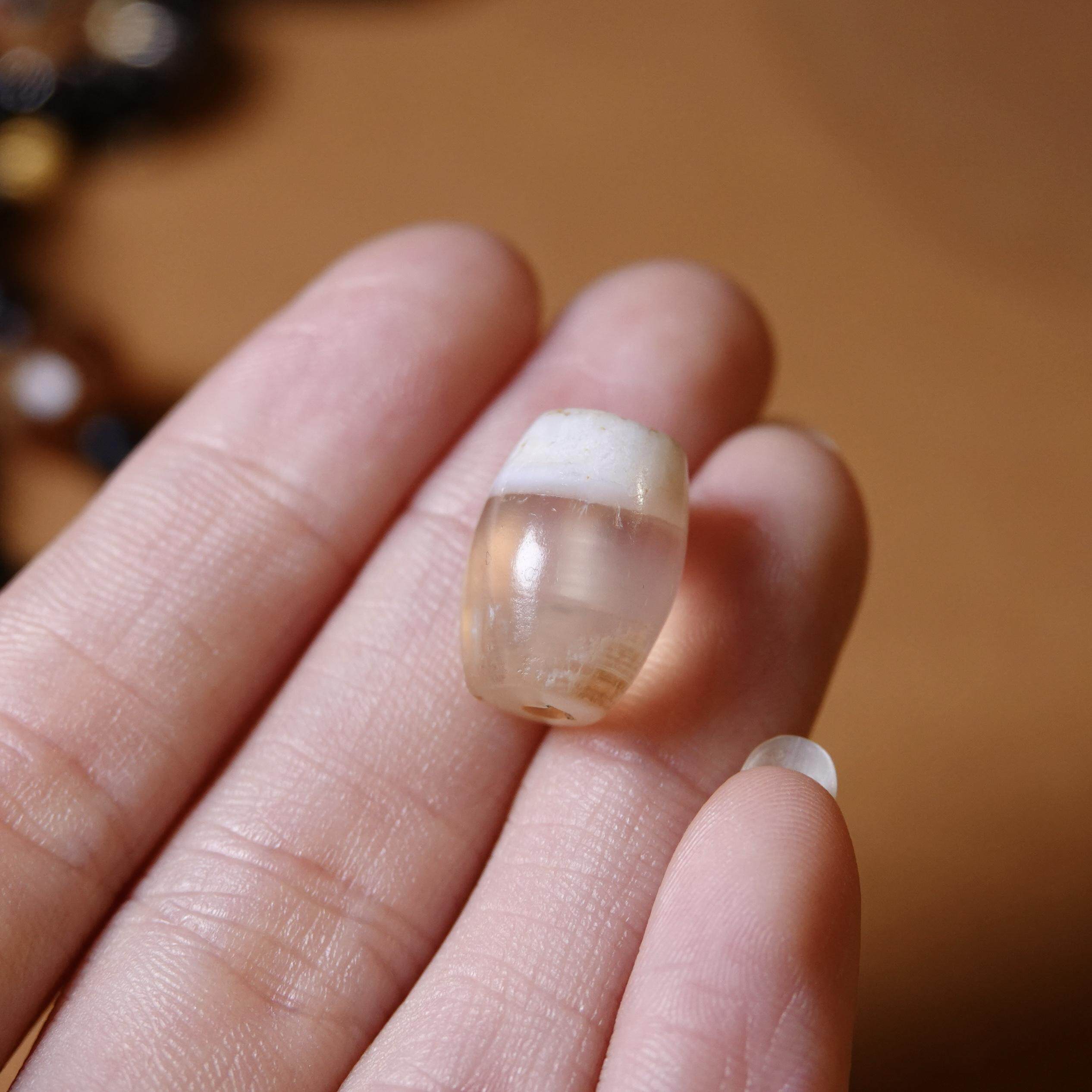 藏系天然老玛瑙单珠文玩包浆磨损念珠手串顶珠腰珠项链吊珠配饰