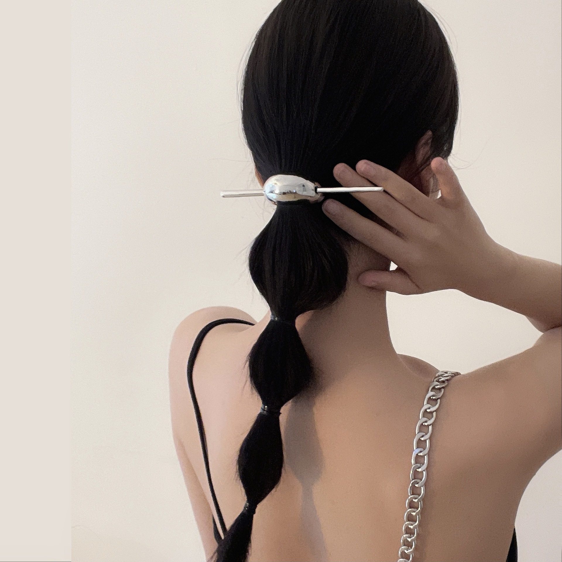 高级感东方美韵月牙金属时髦感古典国风中式盘发马尾辫束发簪子发