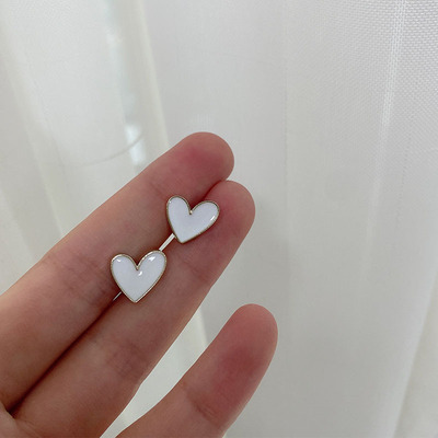 艺森ESSTUDIO简约心形衬衫扣女装