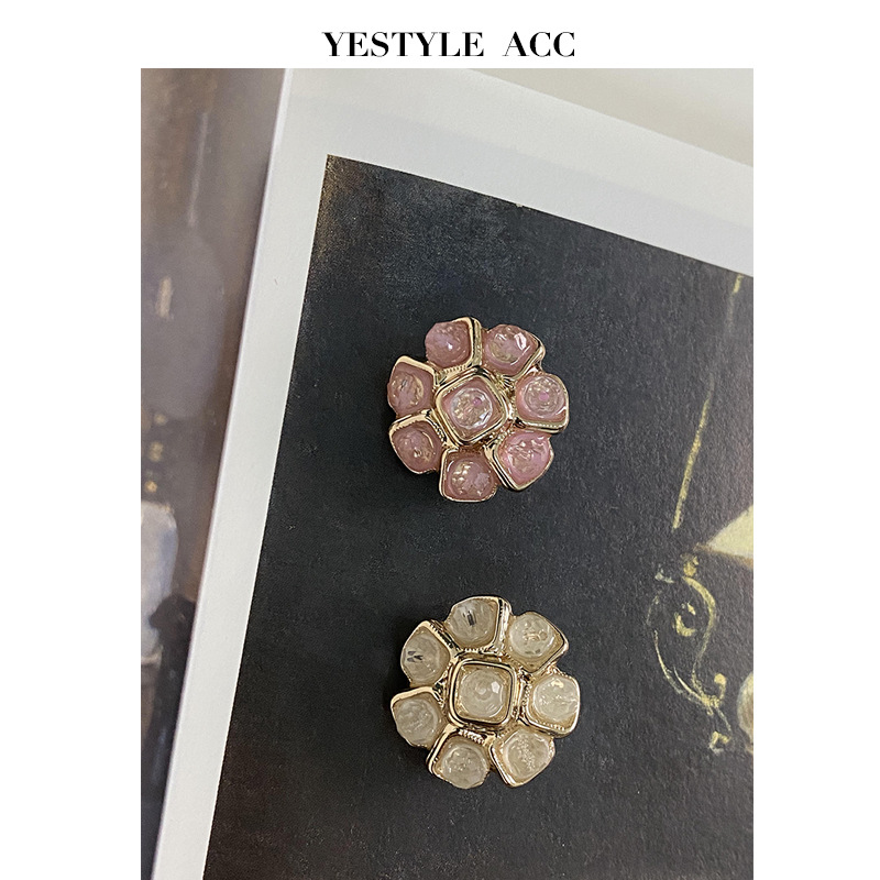 YES艺森花形钻合金纽扣小香名媛