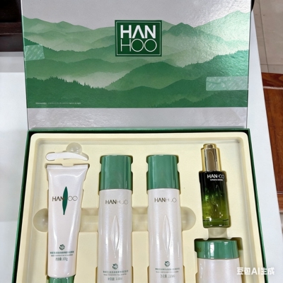 韩后乳清蛋白套装 补水保湿舒缓调理液  滋润提亮肤色正品倍润霜