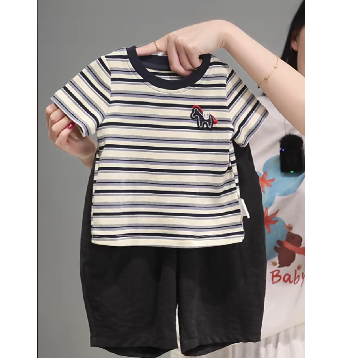 【小马贴标短袖T 小乐妈咪】婴儿童装女童背心T恤夏装宝宝打底衫D