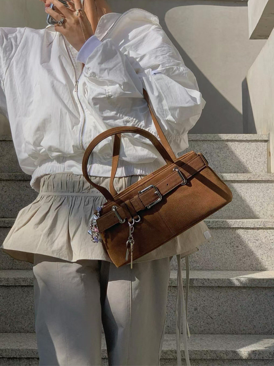 Korean Blogger Chic Underarm Bag – Spring/Summer Trend Steal! - Product image 4