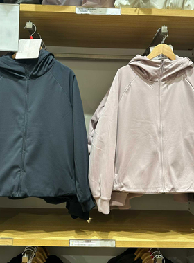 479697 冬季新款女装双面穿防风防水摇粒绒拉链连帽外套户外夹克