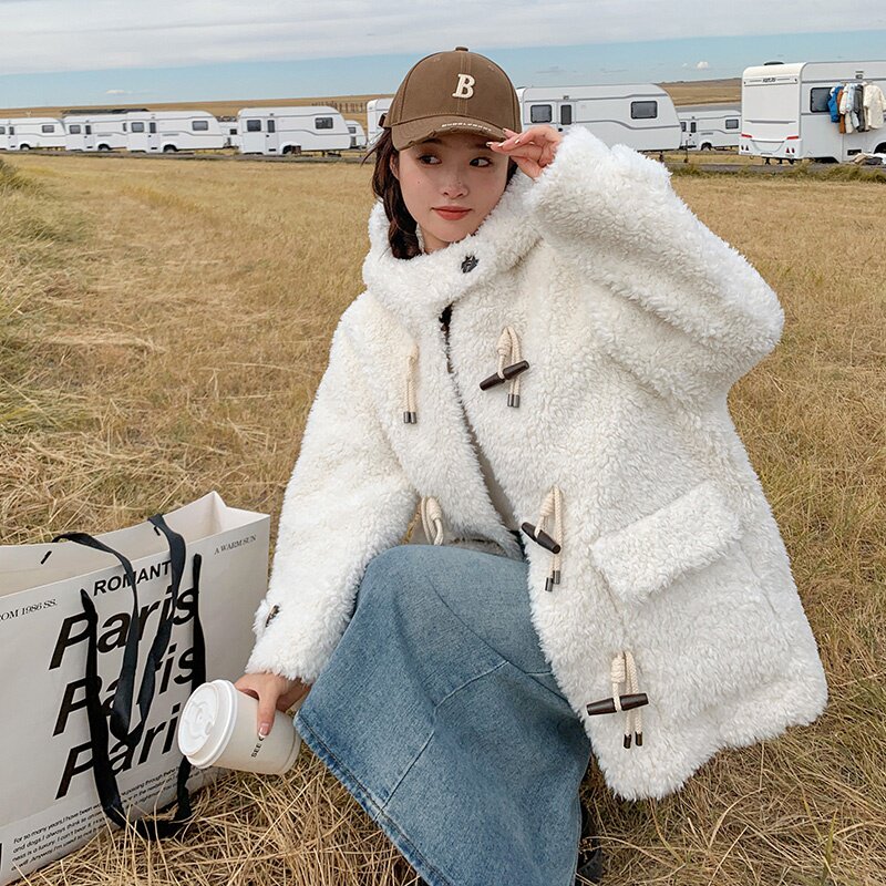 新款连帽手工牛角扣羊羔毛外套270-2282P175控248,女装棉衣/棉服,浙宝270
