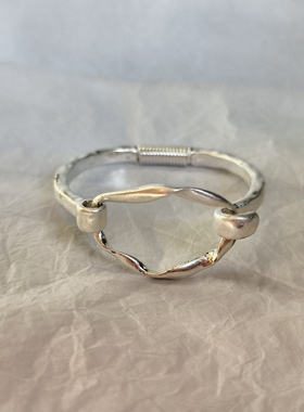 青岛外贸饰品手环手链潮流时尚简约个性复古哑光银弹簧开口手镯