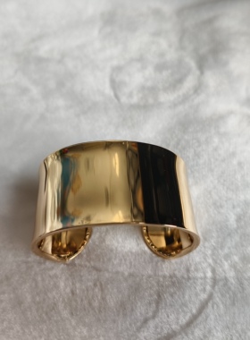 青岛外贸手饰品手链朋克风潮流时尚简约大方气质光面开口夸张手镯