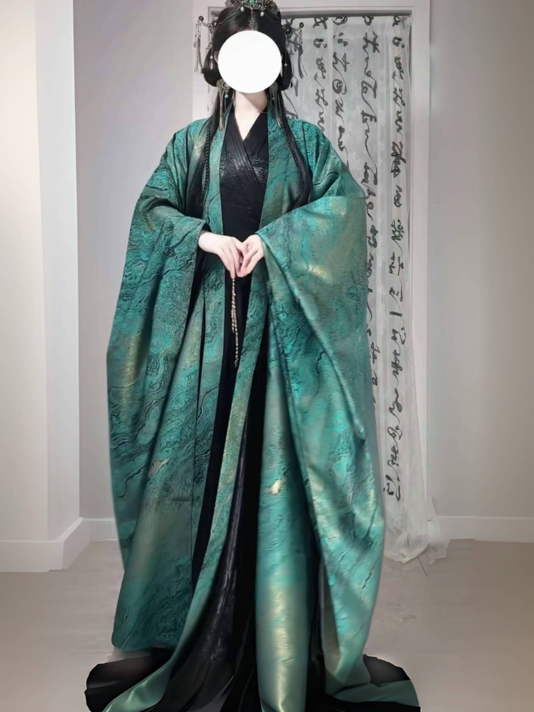 南辰魏晋改良鎏金长袍汉服套装