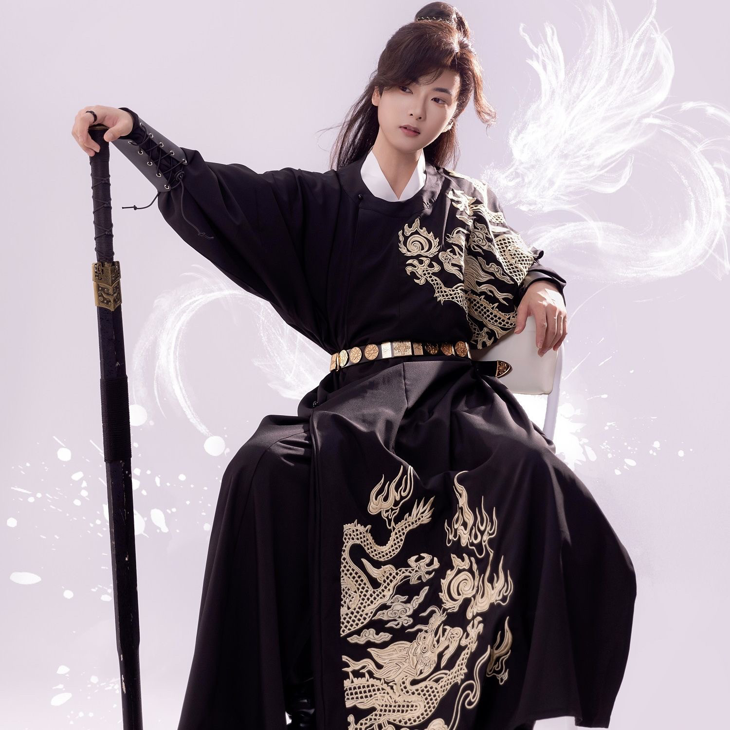 唐制汉服男御龙圆领袍绣花古装