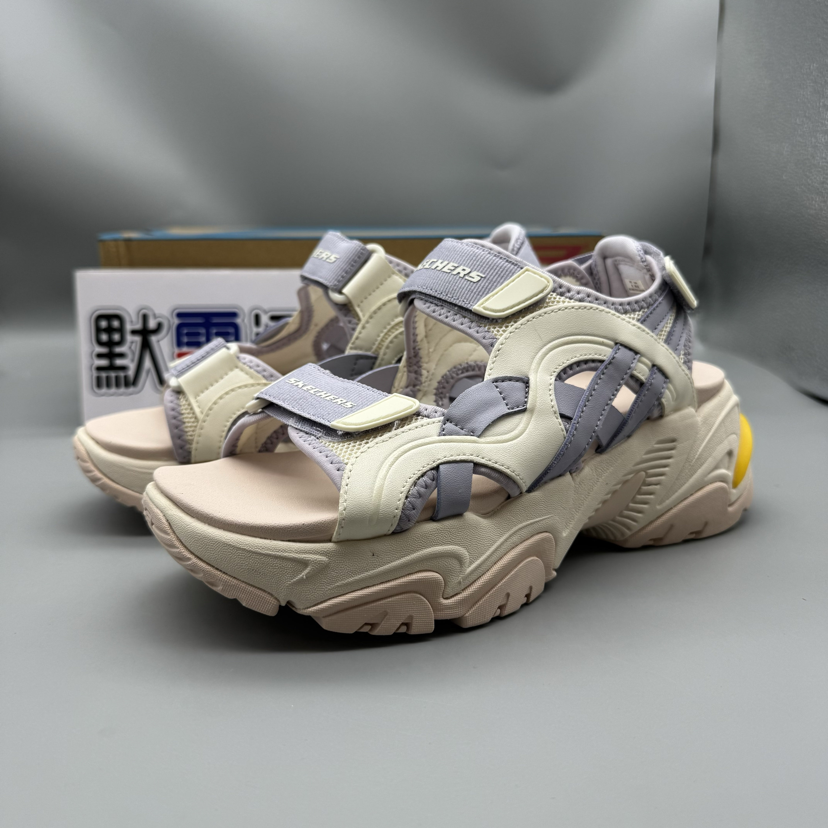 Skechers斯凯奇露趾凉鞋女夏季新款休闲厚底魔术贴沙滩鞋119862