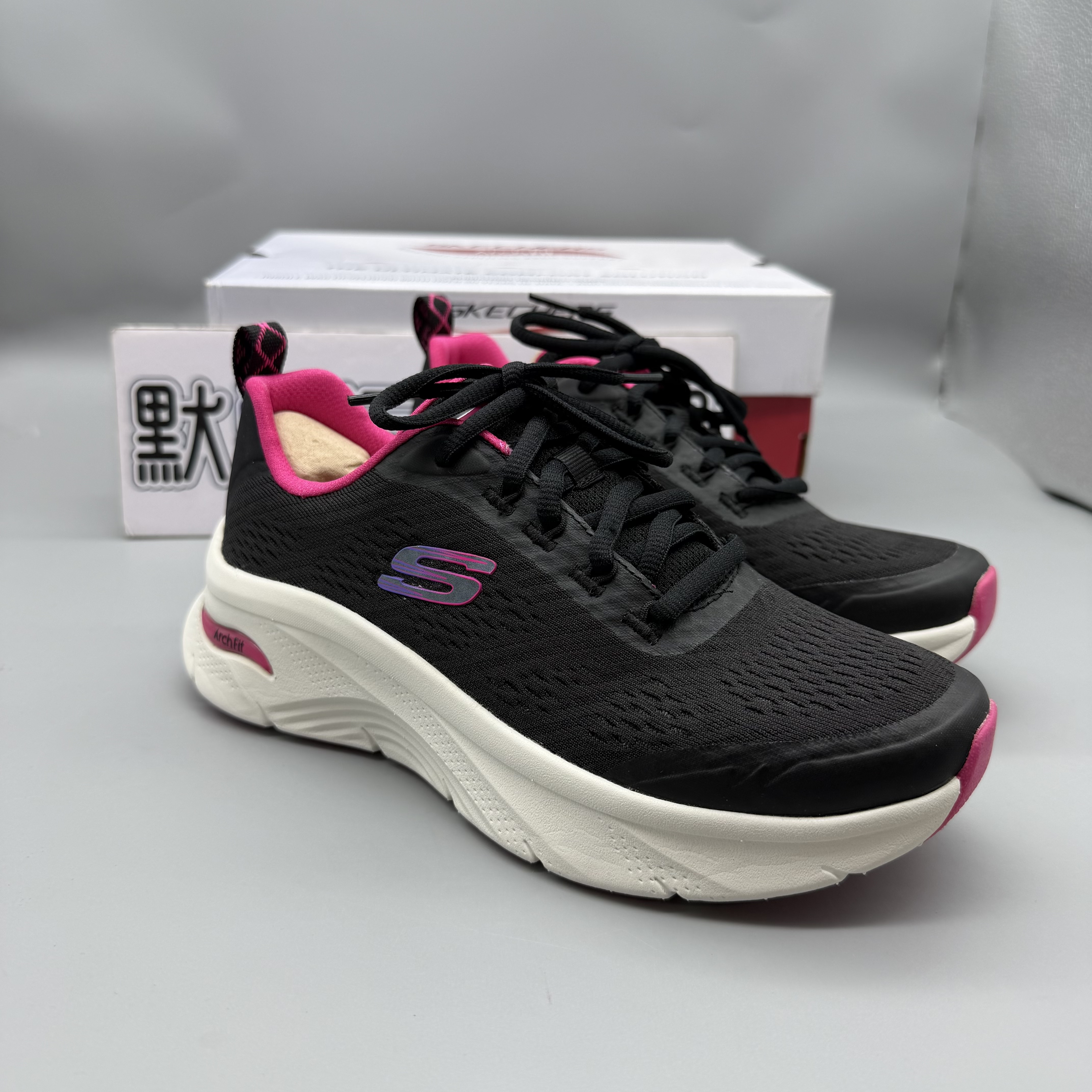 Skechers斯凯奇女鞋2023新款舒适缓震健身鞋轻便休闲运动鞋149687