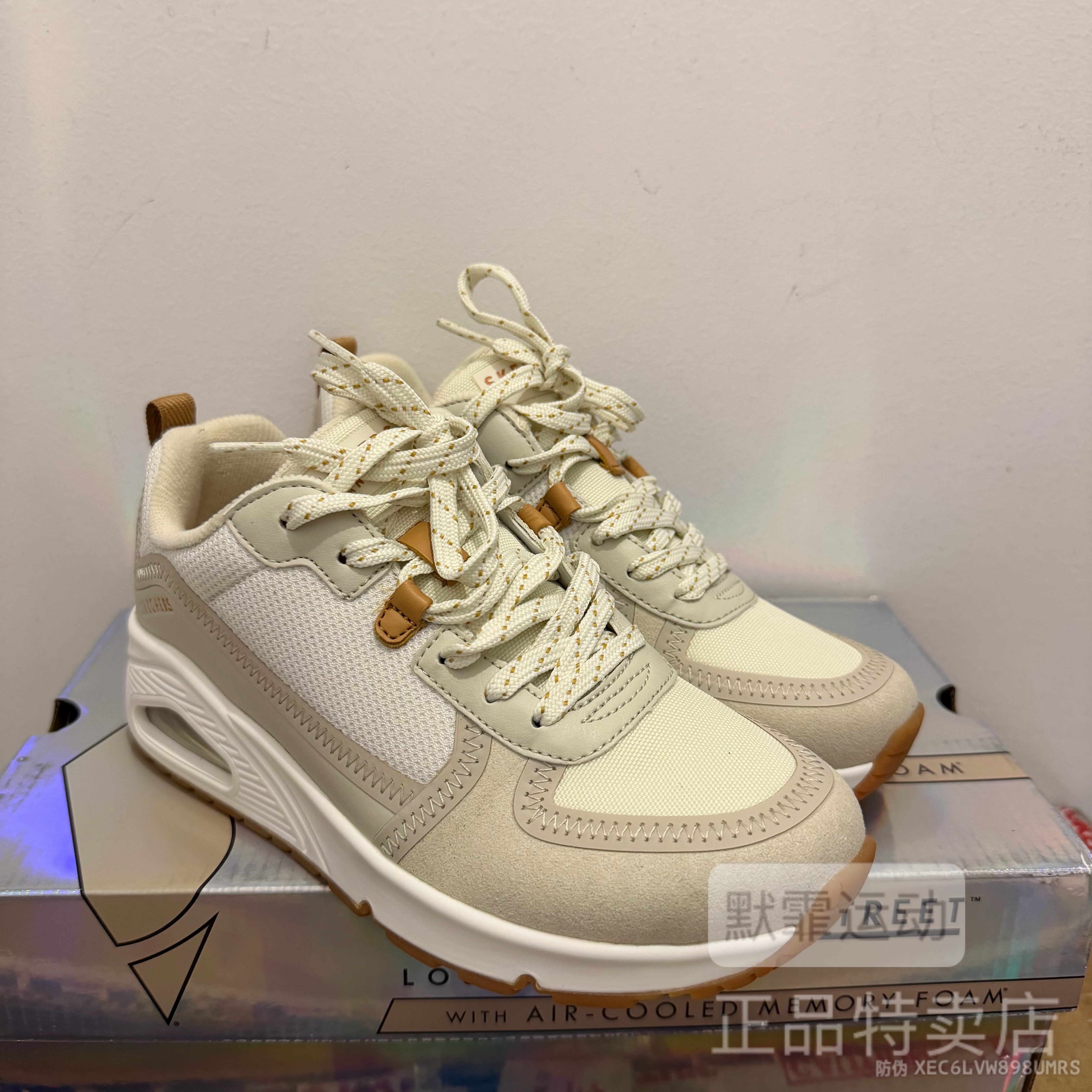 Skechers斯凯奇女鞋透气防滑缓震百搭厚底气垫休闲运动鞋155356