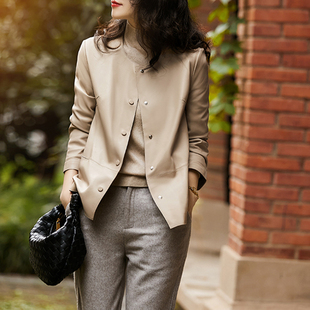 高品质柔软进口绵羊皮圆领简约真皮皮衣女直筒新款 小羊皮外套短款