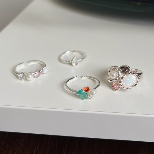 通体925银镶嵌锆石叠戴幻彩戒指