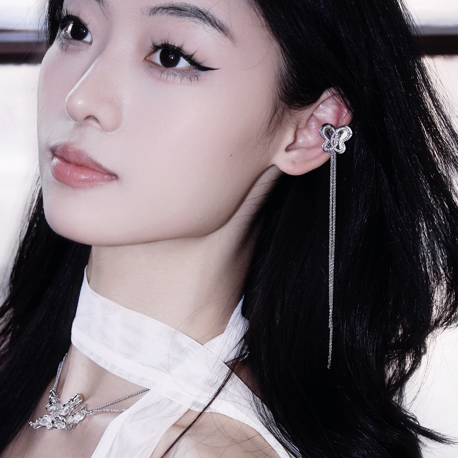 粉锆石蝴蝶流苏耳骨夹无需耳洞女