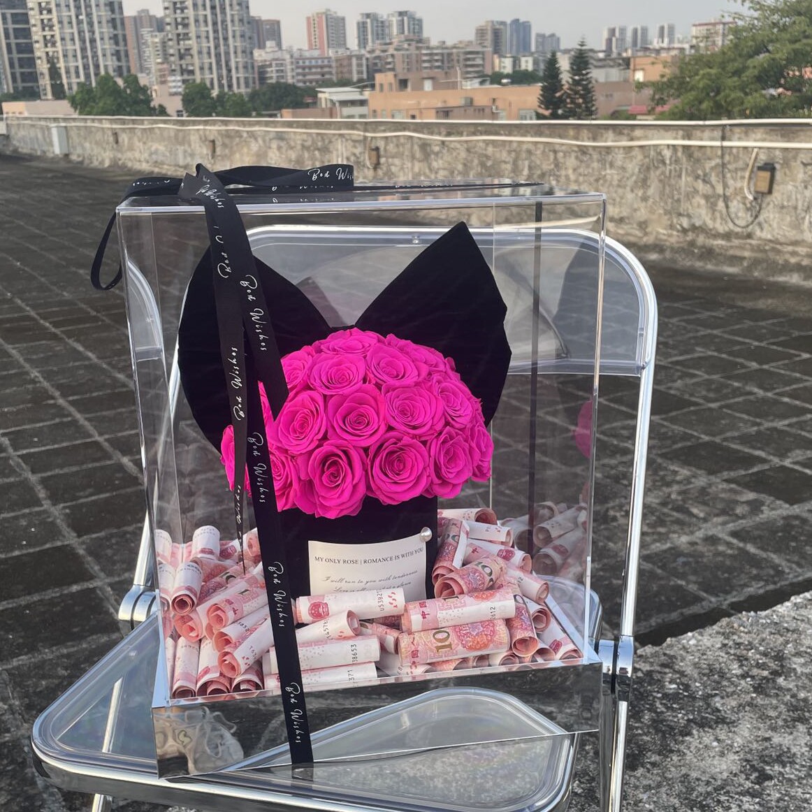 圣诞平安夜礼物永生花Barbie芭比粉色玫瑰花抱抱桶花盒送女友告白