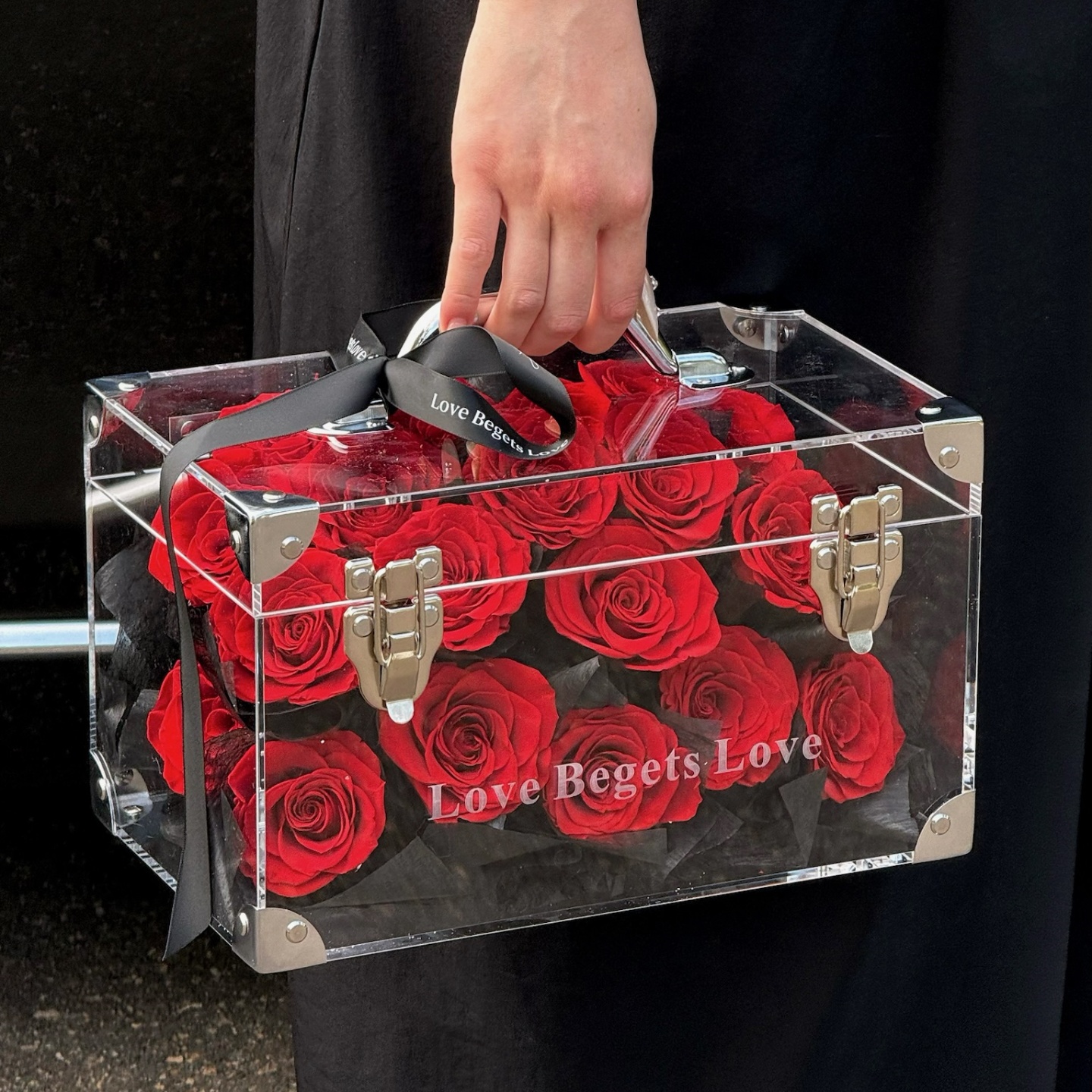 圣诞平安夜告白礼物永生花21朵爱你手提行李箱花盒送女友闺蜜生日