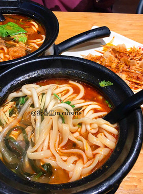 街巷里土豆粉鲜粉袋带调料麻辣酸辣三鲜味火锅粉农家宽粉3袋包邮