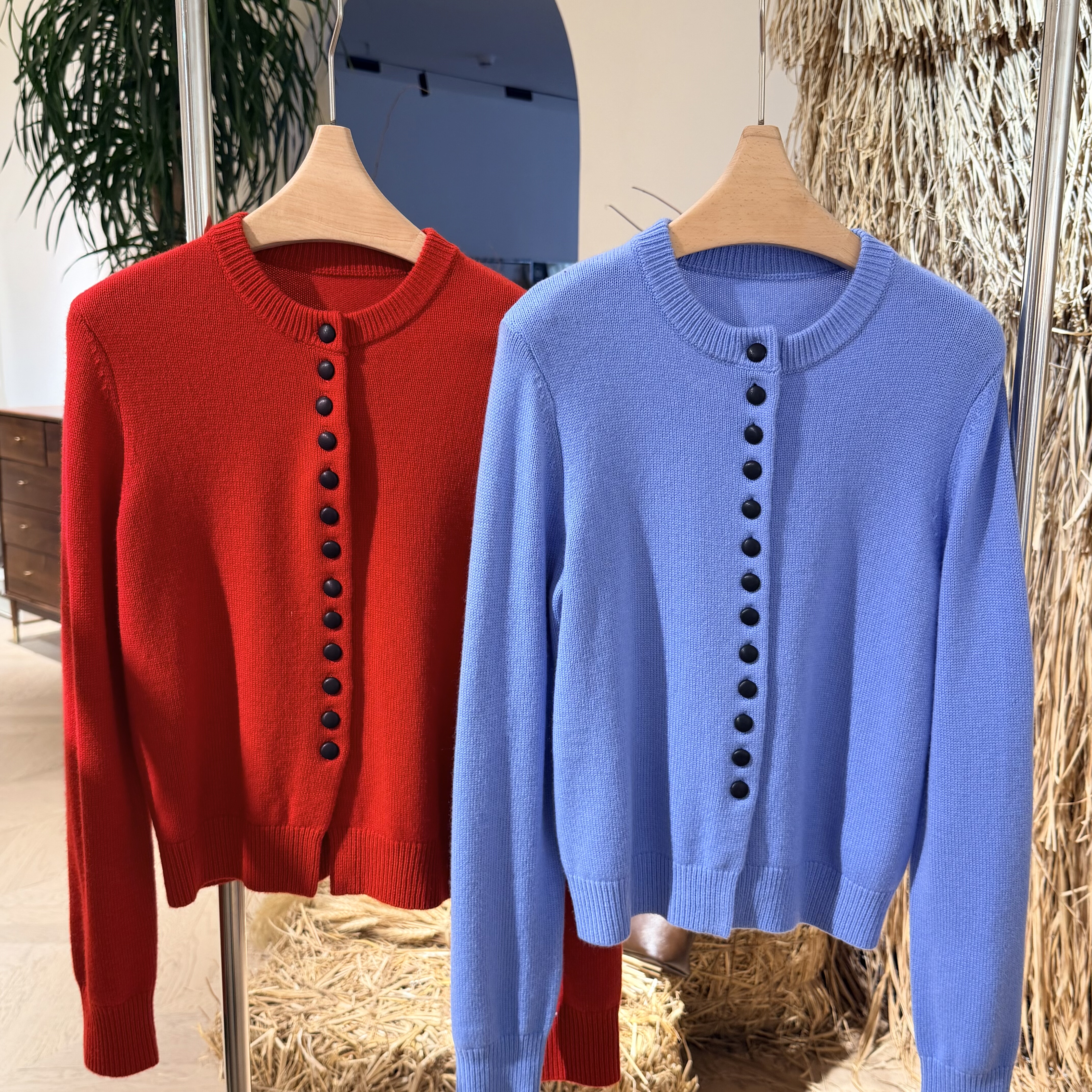 南油原创设计师品牌特价圆领羊毛开衫