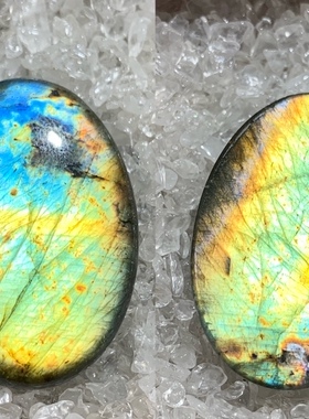 拉长石月光吊坠蓝光手工打磨抛光