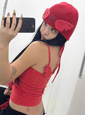 显眼包辣妹！可爱性感草莓色波点立体天使翅膀刺绣背心吊带上衣