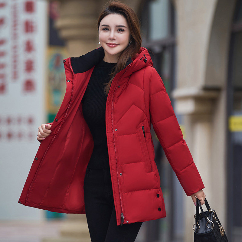 雪中飞中老年羽绒服女2025冬季新款中长款大码修身加厚保暖妈妈装