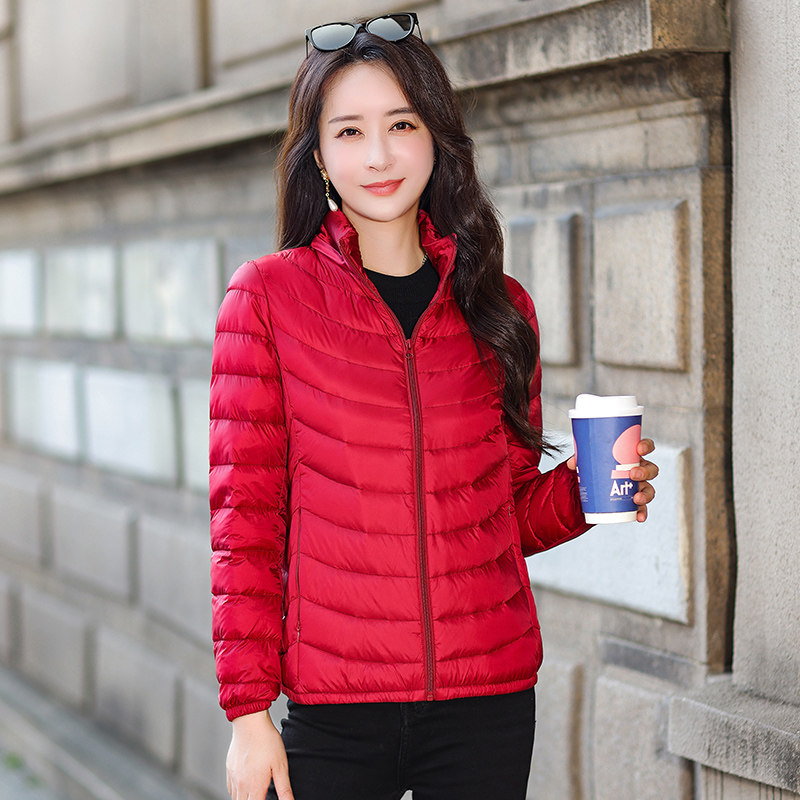 雪中飞短款记忆面料羽绒服脱卸帽