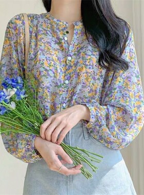 洋气上衣衬衫时尚春秋2026新款少女感碎花小衫超仙长袖女气质雪纺