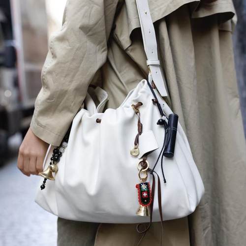 【文琪同款】小众系列百纳托特包大容量垃圾袋通勤手拿流浪小挎包