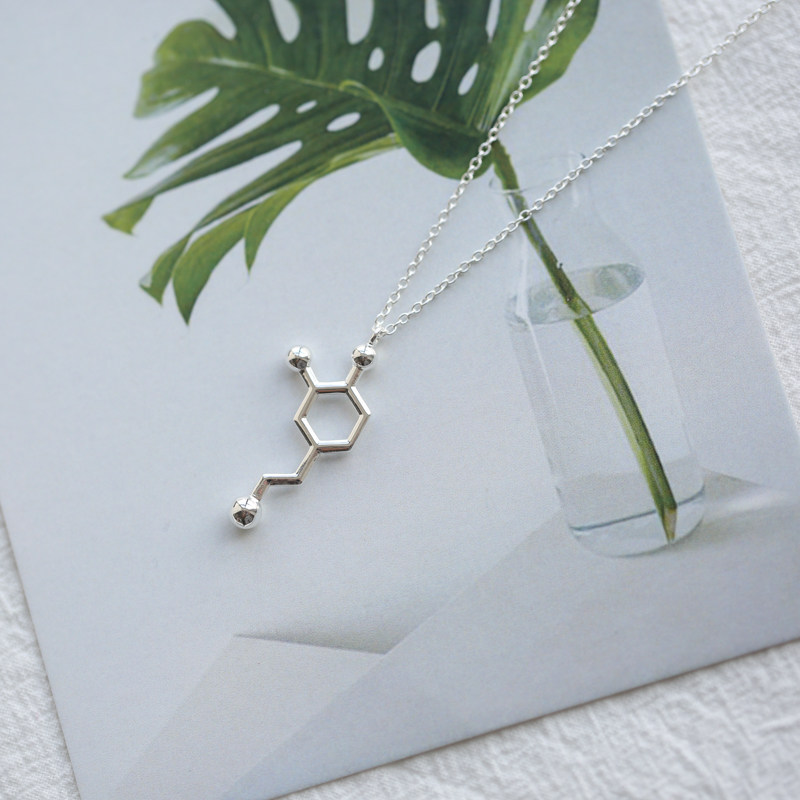 青瓷姑娘 / 理科生的浪漫个性创意礼物多巴胺化学分子式925银项链|ruв категории Украшения,ювелирные изделия, ожерелье - от Buy2taobao.com для оказания профессиональной услуги покупки агента Taobao