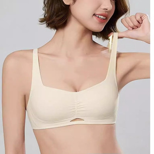 新款无痕隐形方领提拉内衣女小胸聚拢收副乳防下垂显小柔软文胸罩