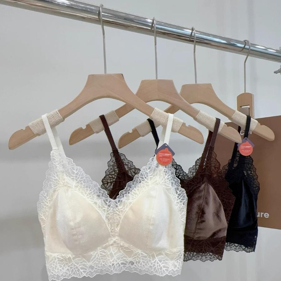 早秋金丝绒V领蕾丝美背吊带内衣女士一体杯聚拢抹胸舒适内搭打底