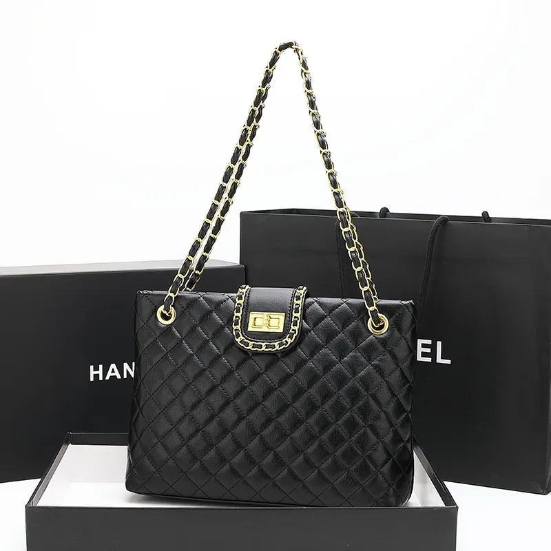 真皮女包2023新款秋冬季直播爆款菱格水桶大容量单肩斜挎链条包包