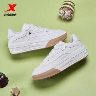 特步官方正品特价女帆布新款板鞋休闲鞋运动软底增高876318310006