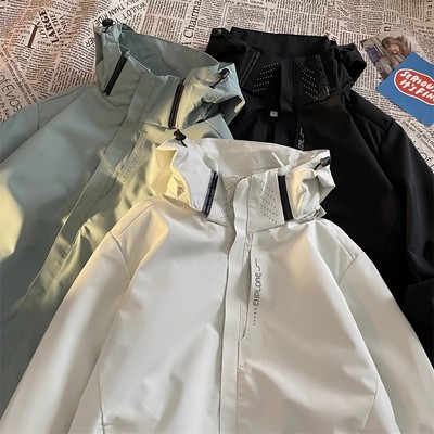 冲锋衣男款2025新款春秋休闲夹克三合一男女情侣外套大码防水防风