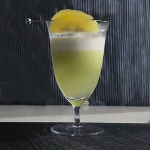 日式 高脚司令杯酒吧干马天尼创意饮品玻璃水杯 三角调酒鸡尾酒杯