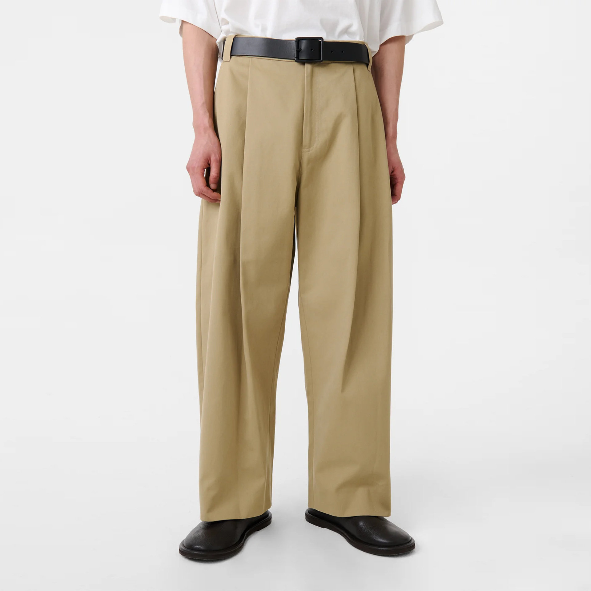 打褶立挺宽松休闲长裤Sorte