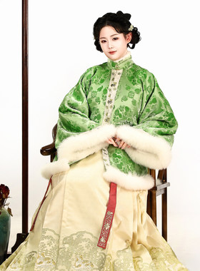 丨簪花阁汉服定制丨绿色非遗手工漳缎立领对襟袄秋冬款狐狸毛短袄