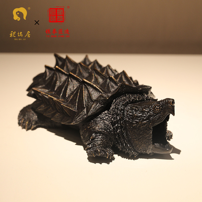 铁拳匠造 秋坞居联合出品 青铜精工 大鳄龟 手把件