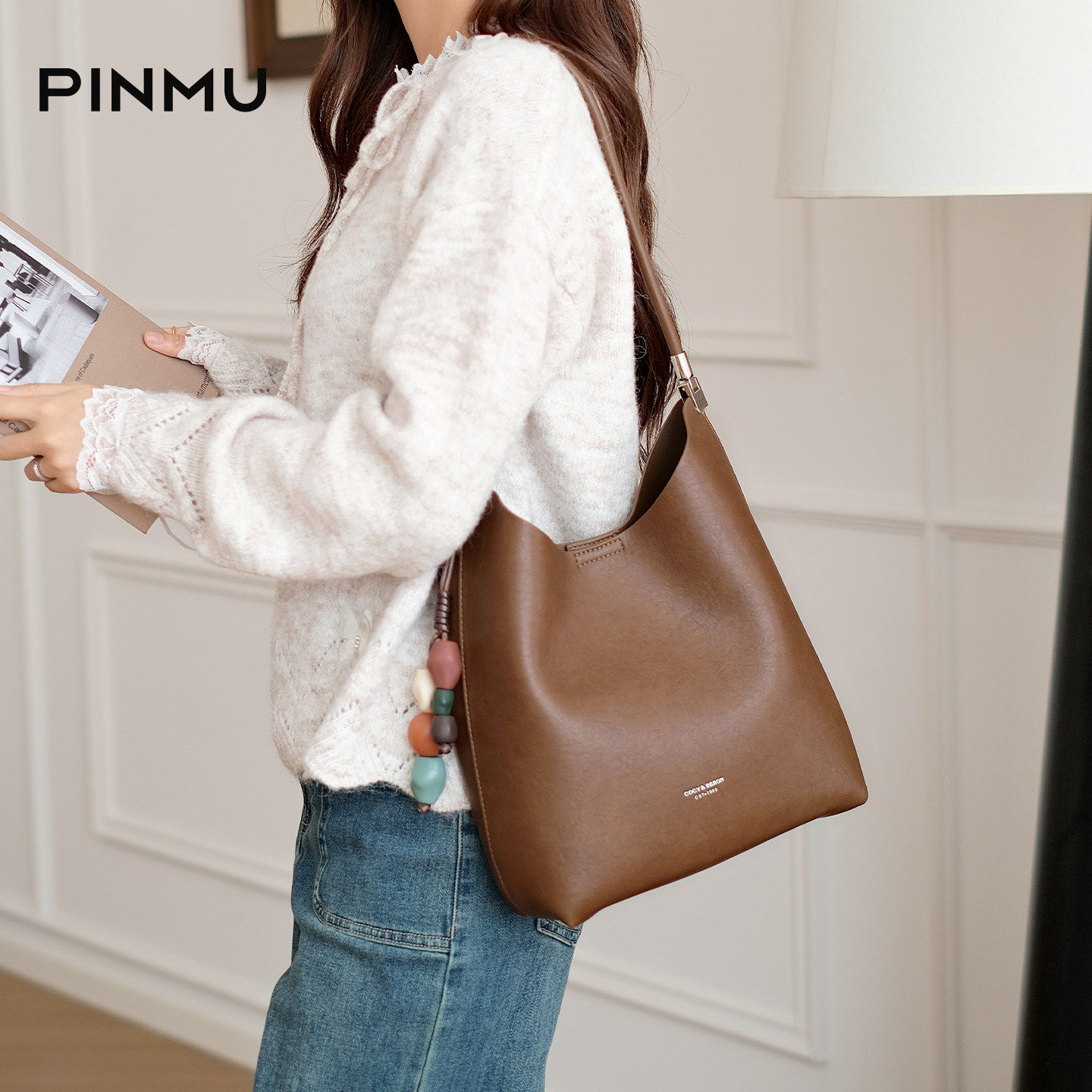 水桶包包女式2025新款秋冬大容量单肩腋下包百搭通勤风女包托特包,箱包皮具/热销女包/男包,水桶包,淘宝优惠券,粉丝福利购,淘宝优惠卷